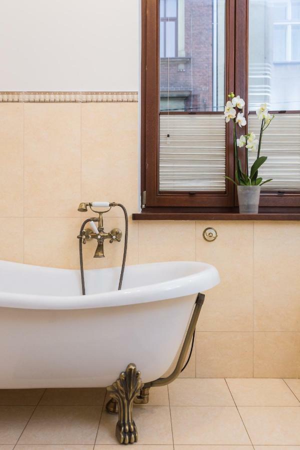 Studio Mostowa Apartment *